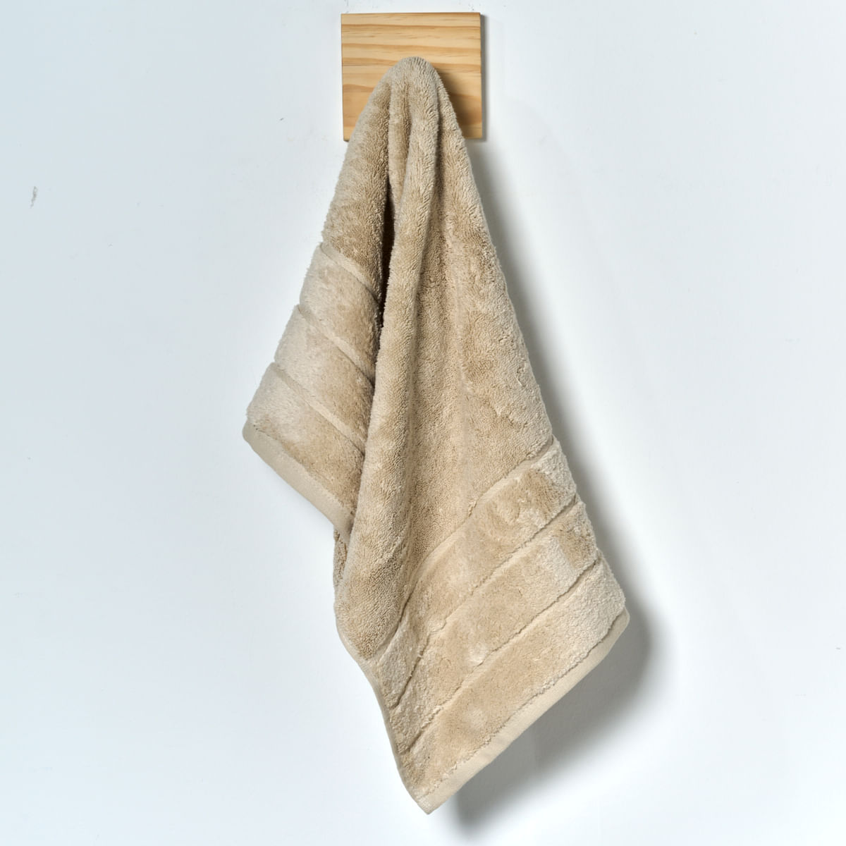 03 13 0043 Toalha Rosto Seven Hundred Bege 001